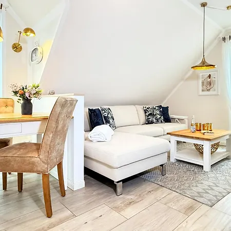 Zeesen Kate * Zingst